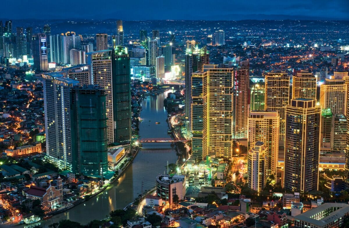 Gay Manila, Philippines | The Essential LGBT Travel Guide!