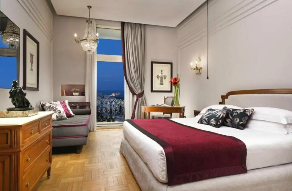 Grand Hotel Parkers - Gay Hotel in Naples