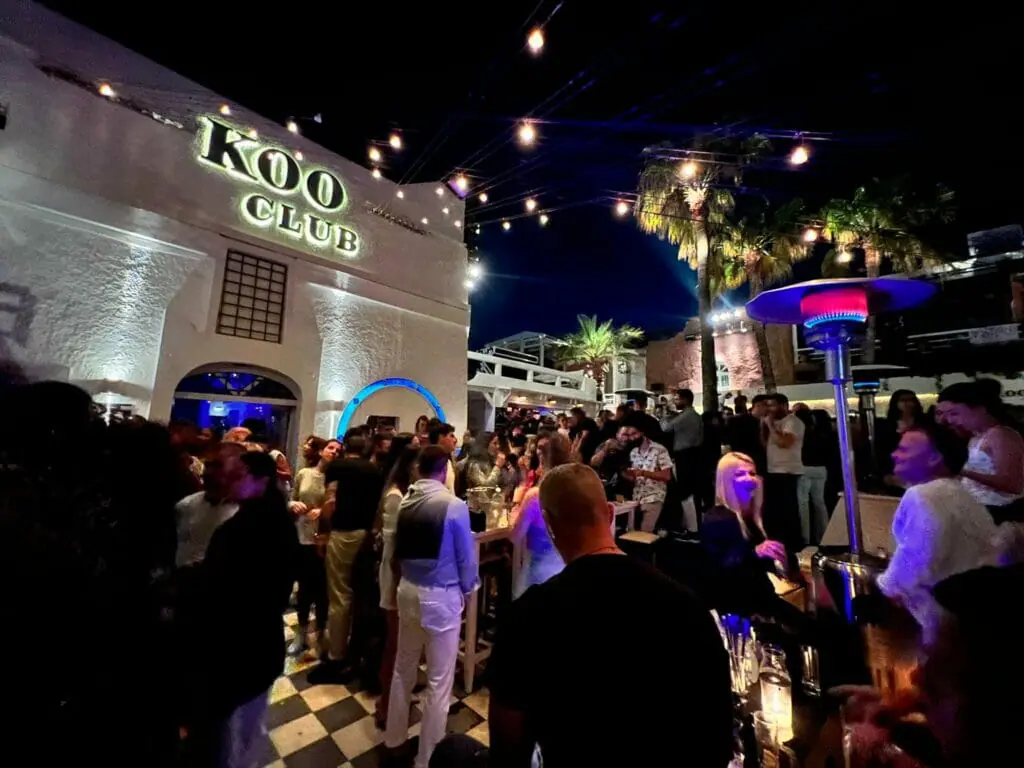 KOO Club Santorini