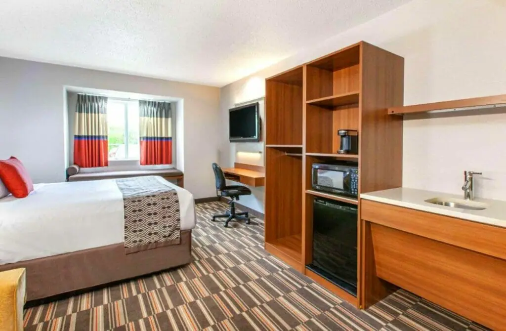 Microtel Inn and Suites - Gay Hotel in Pittsburgh