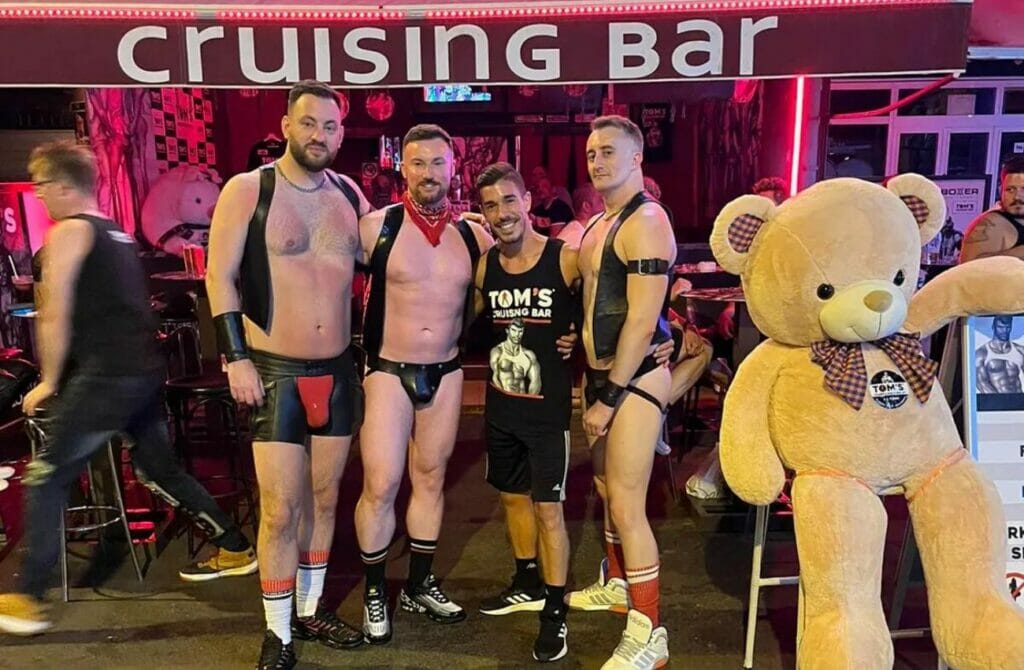 Toms Bar - best gay cruising in Gran Canaria