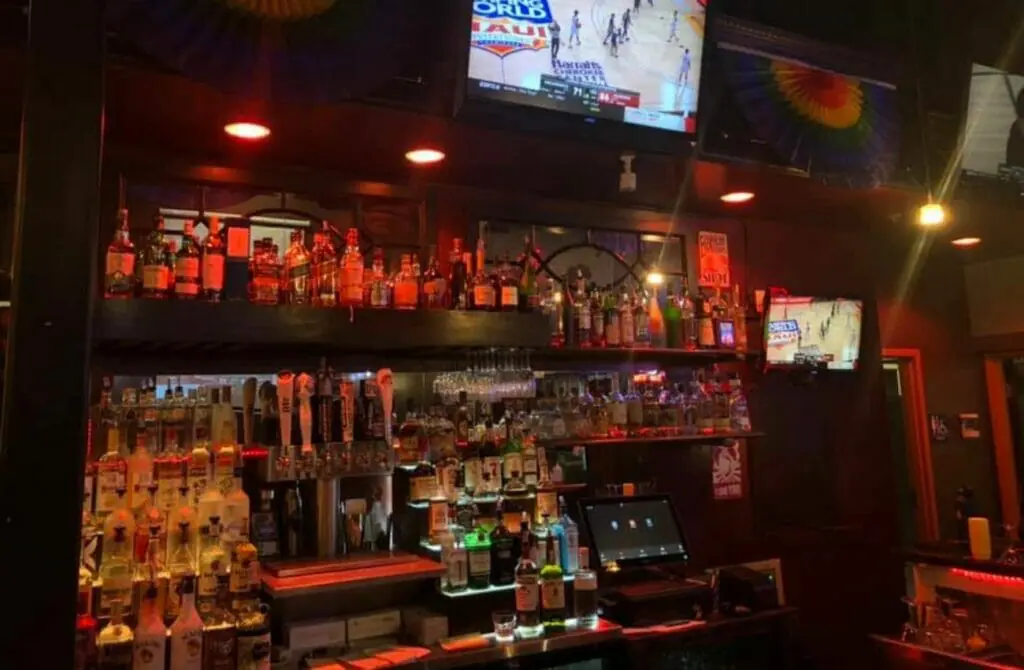 BearDive - best gay nightlife in Sacramento