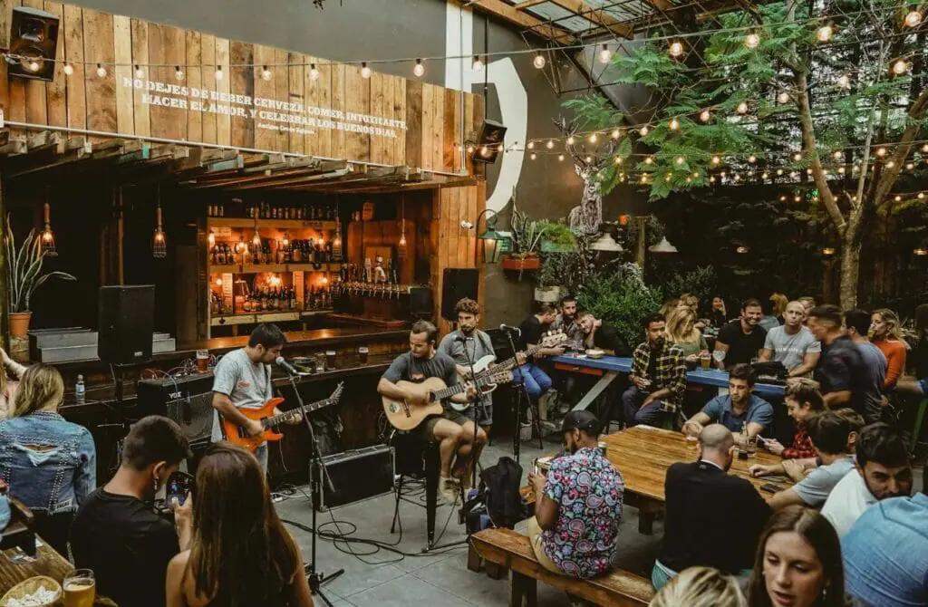 Brüder Beer Garden - Gay Nightlife in Mar Del Plata