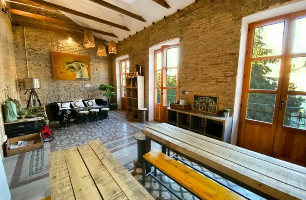 ECO Hostel - Gay Hotel in Granada