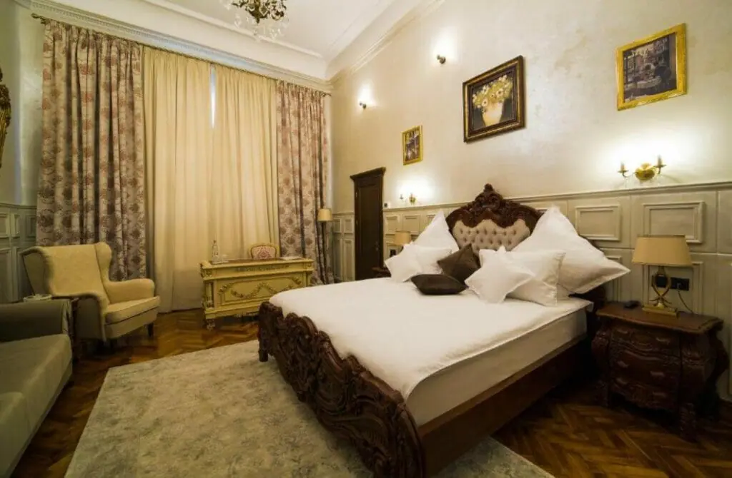 Hotel 5 Continents - Gay Hotel in Craiova