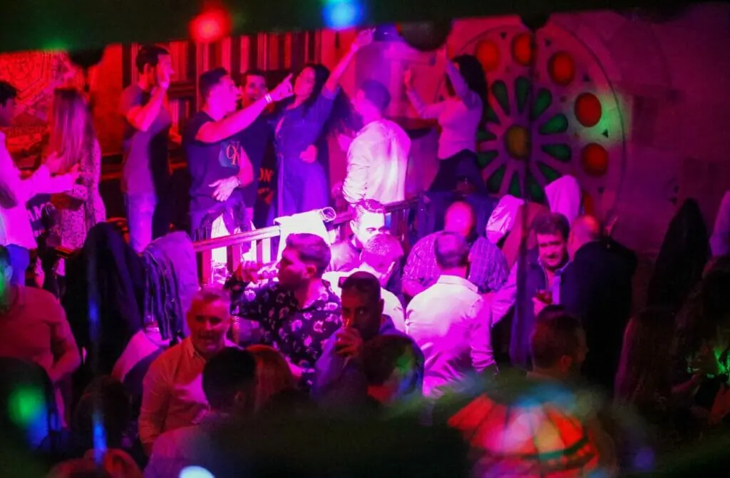 Library Bar - Gay nightlife in Malaga