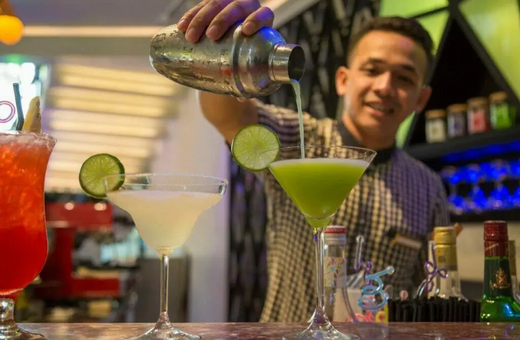 Natural House Sky Bar - Gay nightlife in Siem Reap