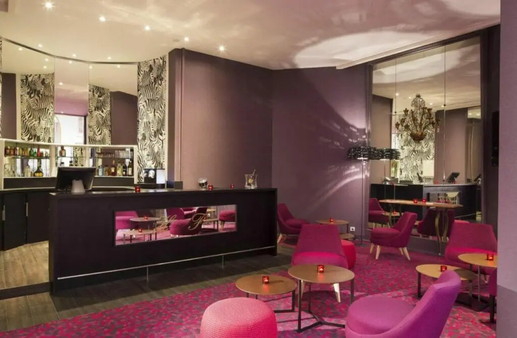 Oceania Hôtel de France Nantes - Gay Hotel in Nantes