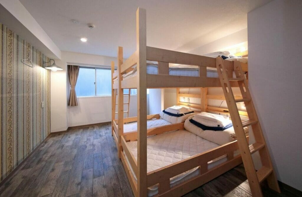 Trip & Sleep Hostel - Gay Hotel in Nagoya