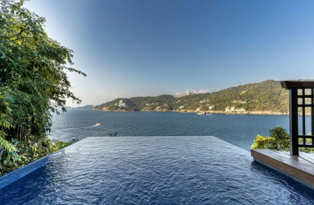 Banyan Tree Cabo Marques - Gay Hotel in Acapulco