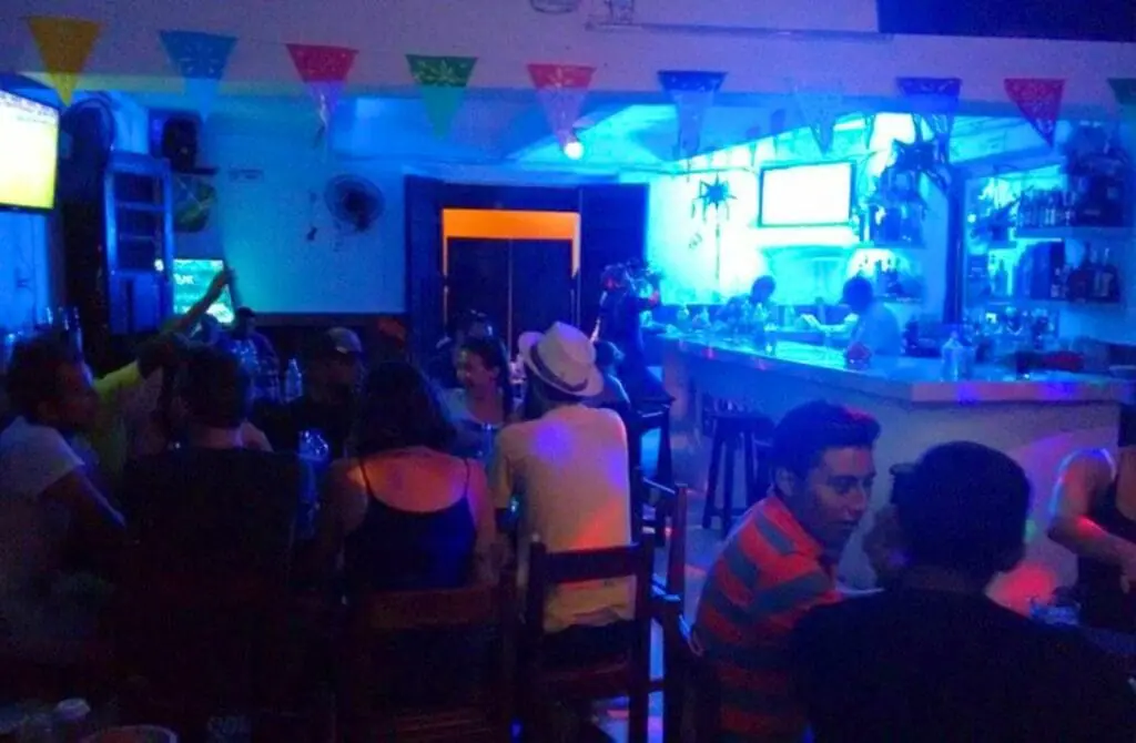 Bar El Yuktko - best gay nightlife in Valladolid