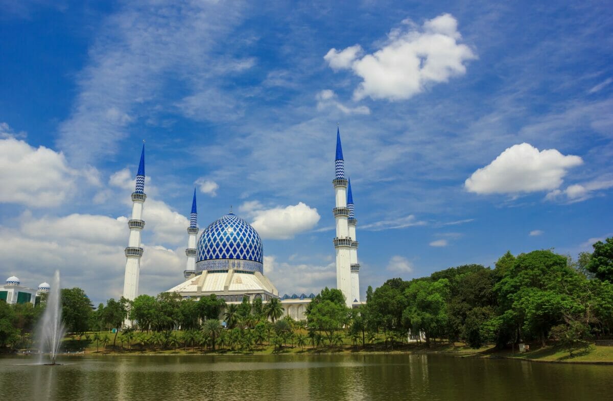 Gay Shah Alam Malaysia The Essential LGBT Travel Guide!