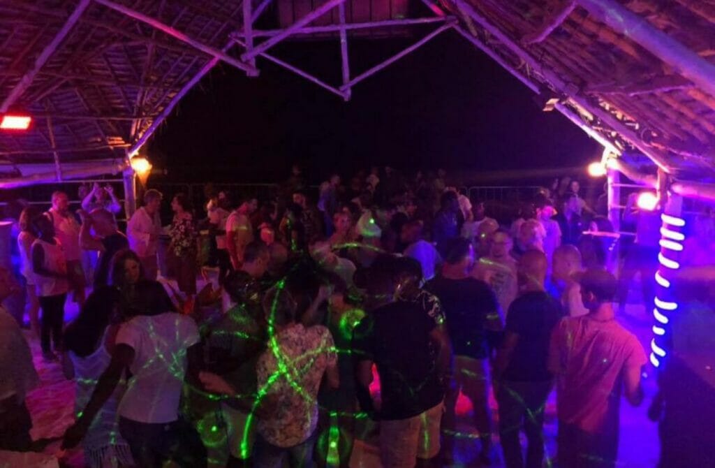 Local Nightclub Tour In Waikiki Zanzibar - Gay Nightlife in Zanzibar