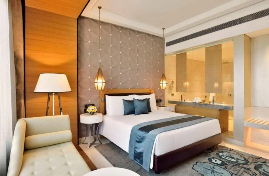 Radisson Blu Coimbatore - Gay Hotel in Coimbatore