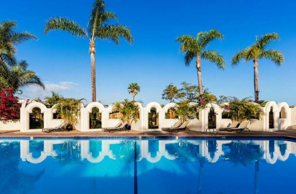 Bahia Resort Hotel - Best Gay resorts in San Diego California - best gay hotels in San Diego California