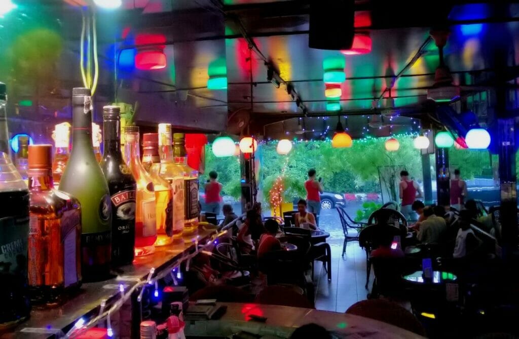 Bamboo's Gay Bar Restaurant - best gay nightlife in Koh Samet