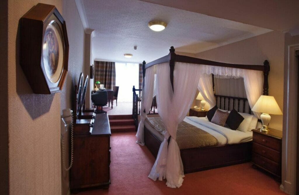 Britannia Hotel Manchester - Best Gay resorts in Manchester United Kingdom - best gay hotels in Manchester United Kingdom