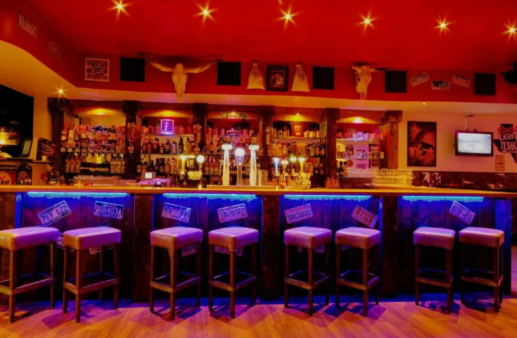 Coyotes Late Bar - Gay Nightlife in Galway
