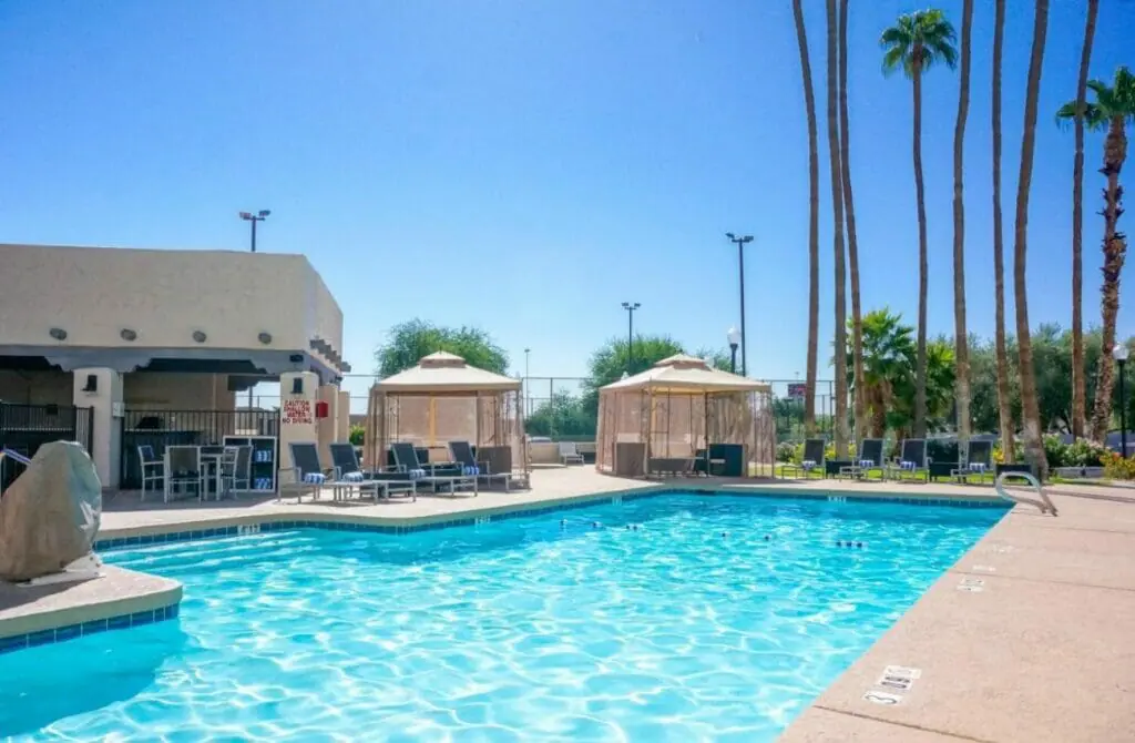 Four Points by Sheraton - Best Gay resorts in Phoenix Arizona - best gay hotels in Phoenix Arizona