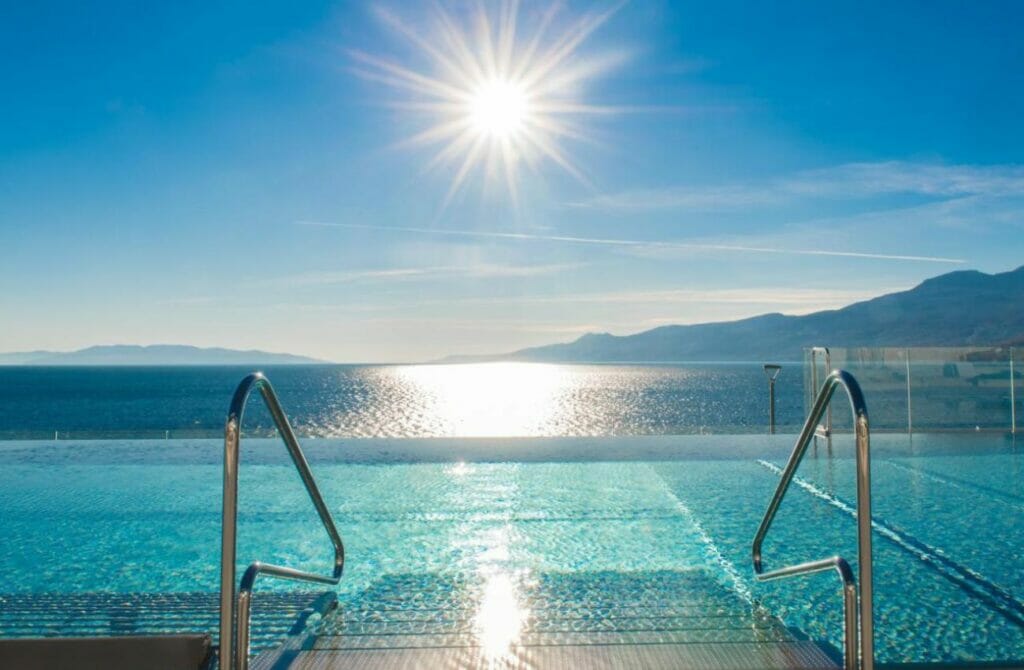 Hilton Rijeka Costabella Beach Resort and Spa - Gay Hotel in Rijeka