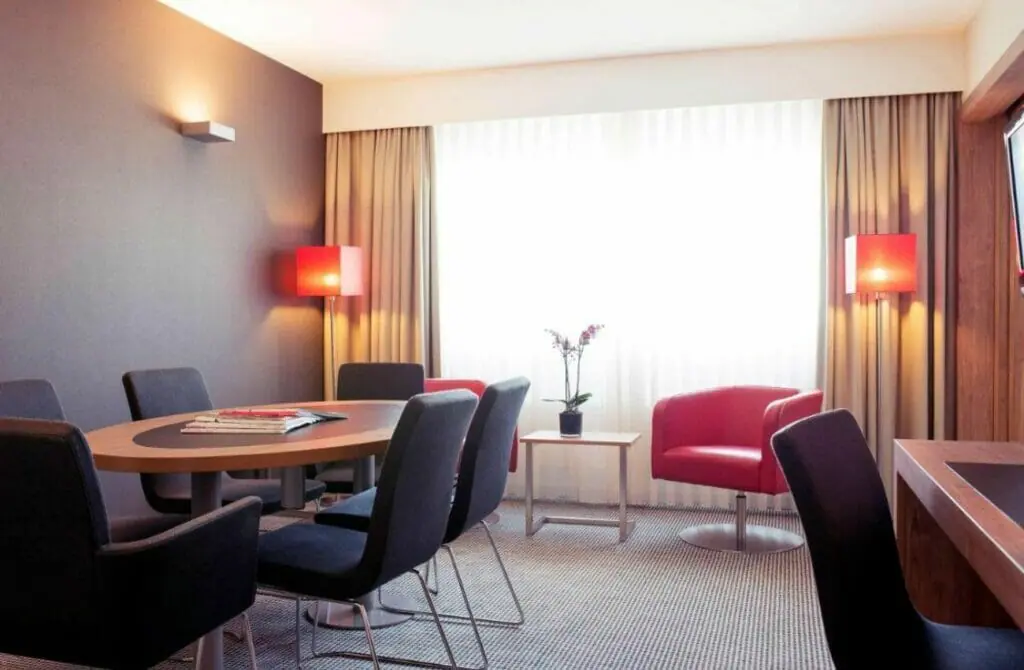 Mercure Hotel Den Haag Central - Gay Hotel in The Hague