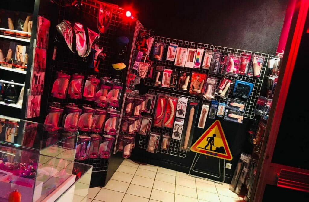 ParadX - Gay Sex Shops in Cannes