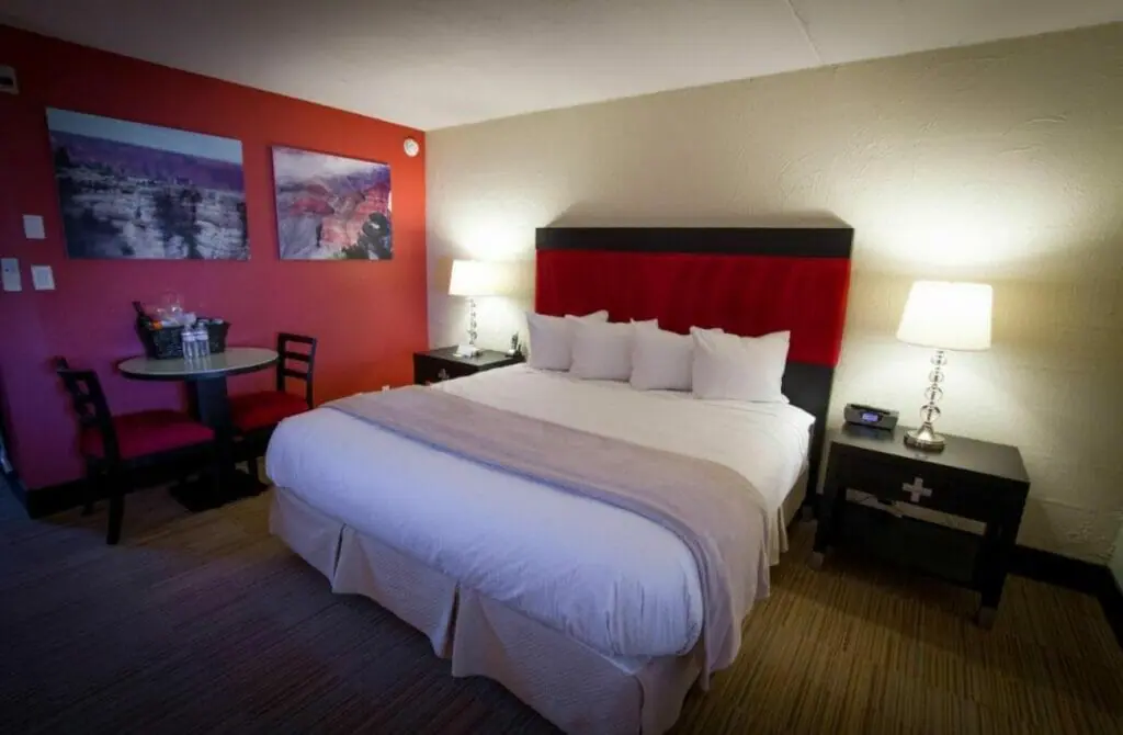 The Clarendon Hotel & Spa - Best Gay resorts in Phoenix Arizona - best gay hotels in Phoenix Arizona