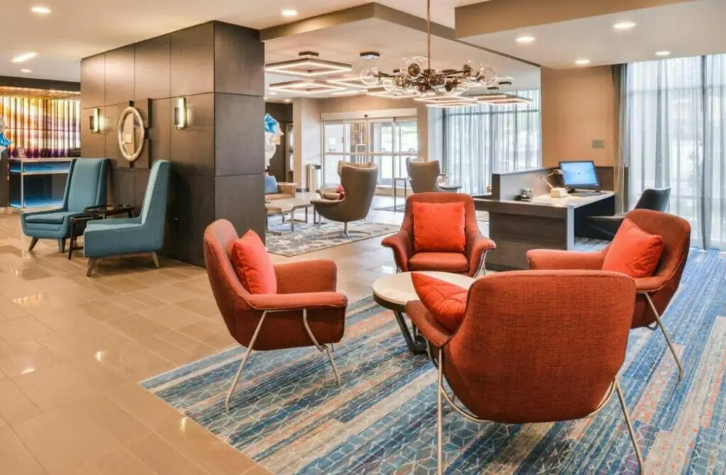 Fairfield Inn by Marriott Raleigh - Durham - Gay Hotel in Raleigh