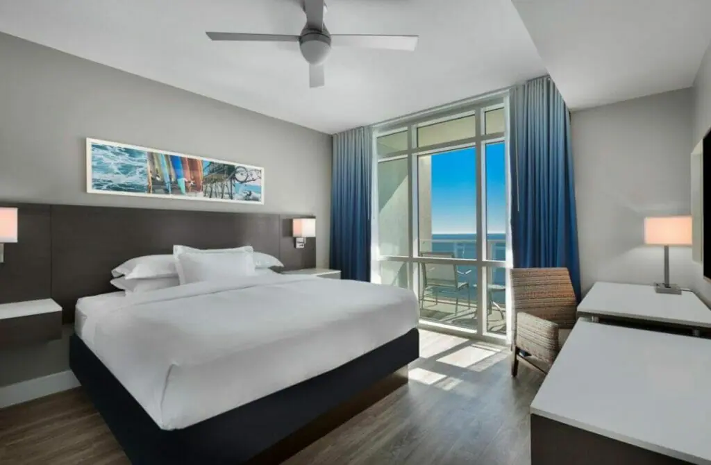 Hilton Grand Vacations Club Ocean 22 - Gay Hotel in Myrtle Beach 
