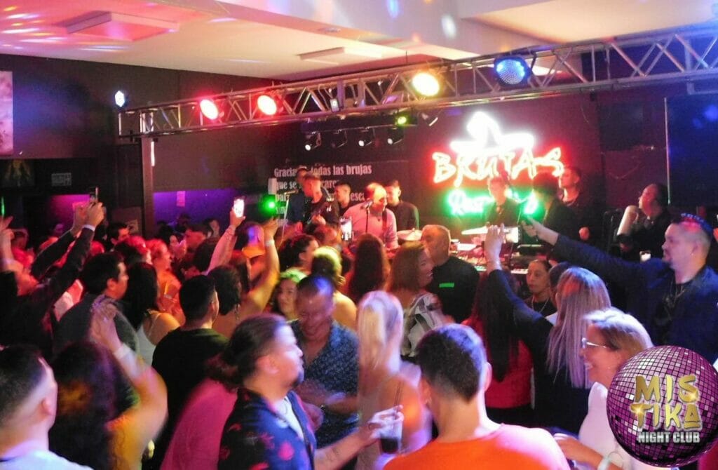 Mistika Night Club - best gay nightlife in Neuquen