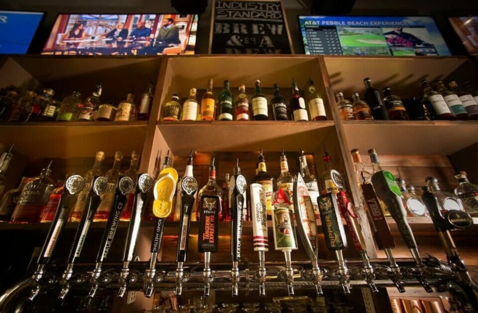 Gay Maui, USA The Essential LGBT Travel Guide!