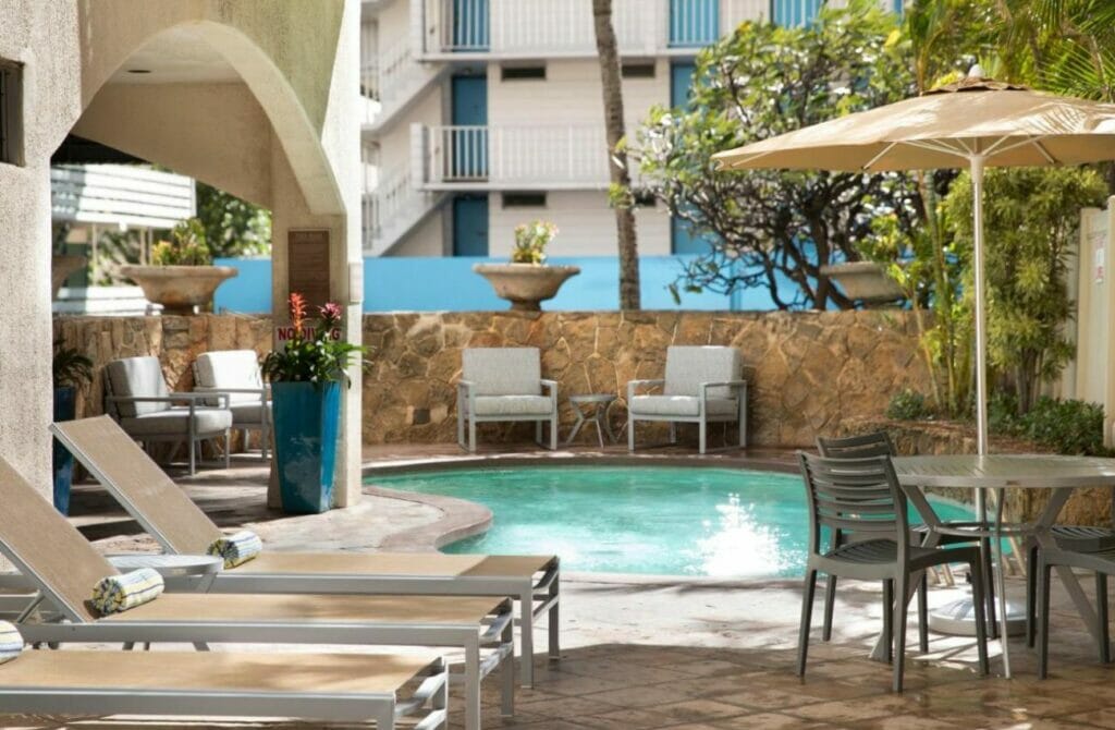 Coconut Waikiki Hotel - Best Gay resorts in Honolulu Hawaii - best gay hotels in Honolulu Hawaii