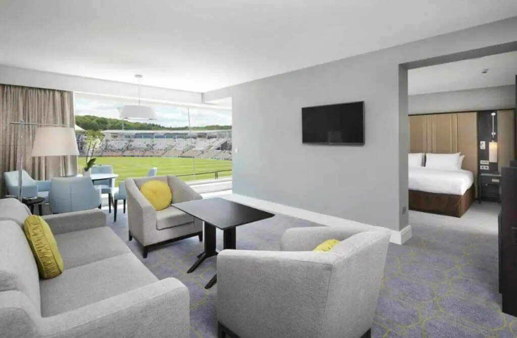 Hilton At The Ageas Bowl - Gay Hotel in Southampton 