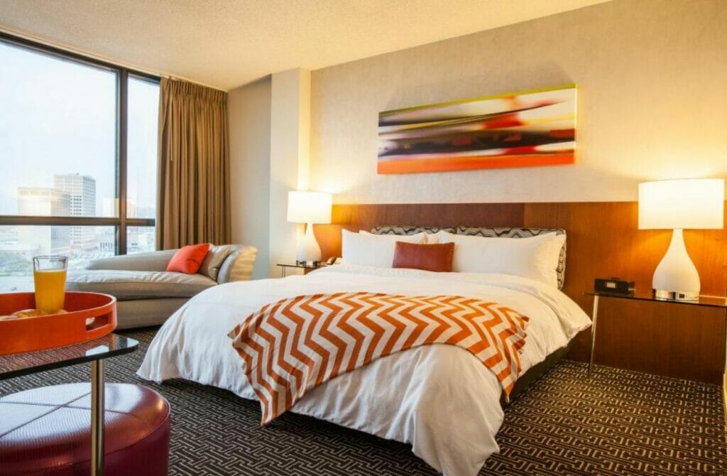 Hotel Derek - Best Gay resorts in Houston Texas - best gay hotels in Houston Texas 
