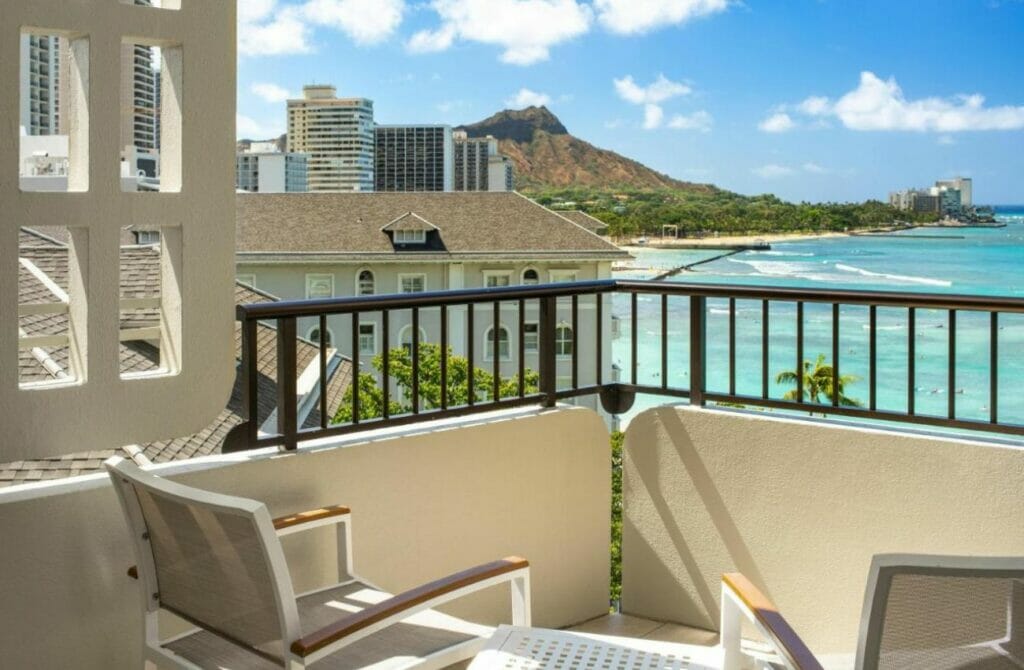 Moana Surfrider - Best Gay resorts in Honolulu Hawaii - best gay hotels in Honolulu Hawaii
