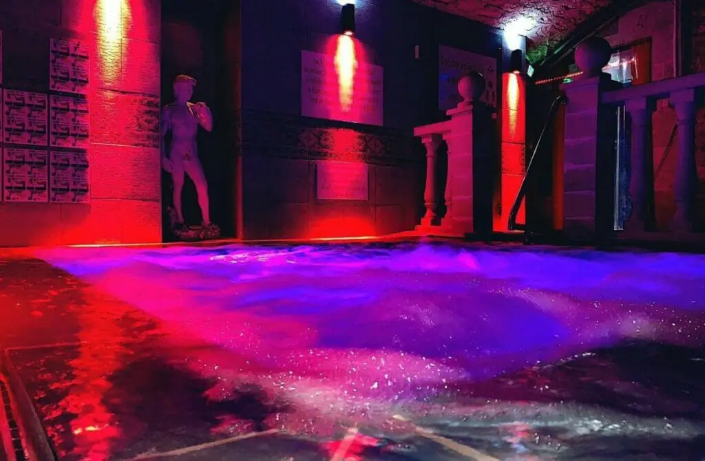 Sauna Le Bossuet - Best Gay Cruising in Dijon