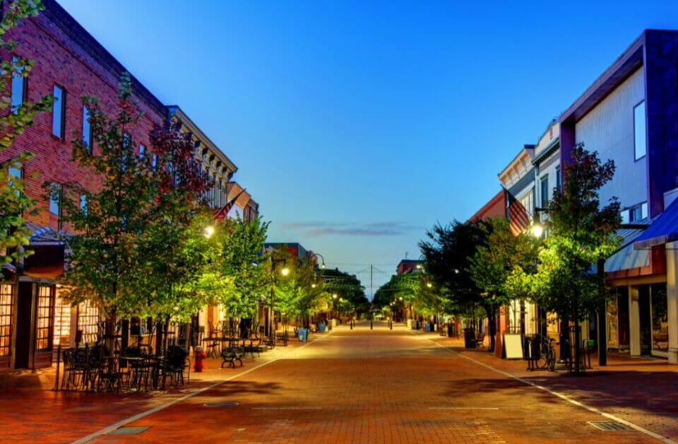 Moving To Lgbtq Burlington, Vermont? How To Find Your Perfect Gay 