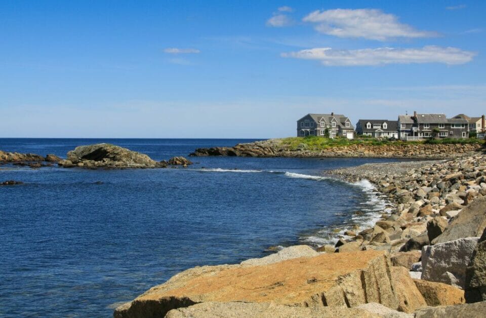 Moving To LGBTQ Ogunquit, Maine? How To Find Your Perfect Gay Neighborhood!