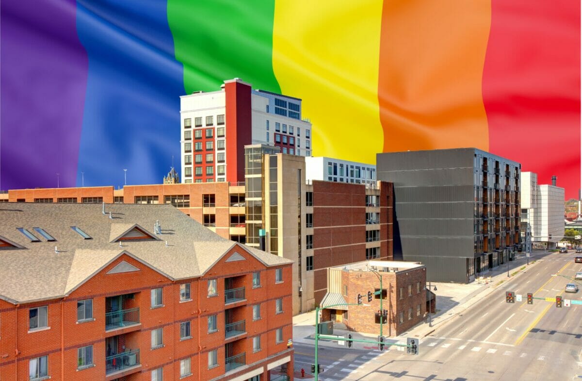 Moving-To-LGBTQ-Iowa-City-How-To-Find-Your-Perfect-Gay-Neighborhood