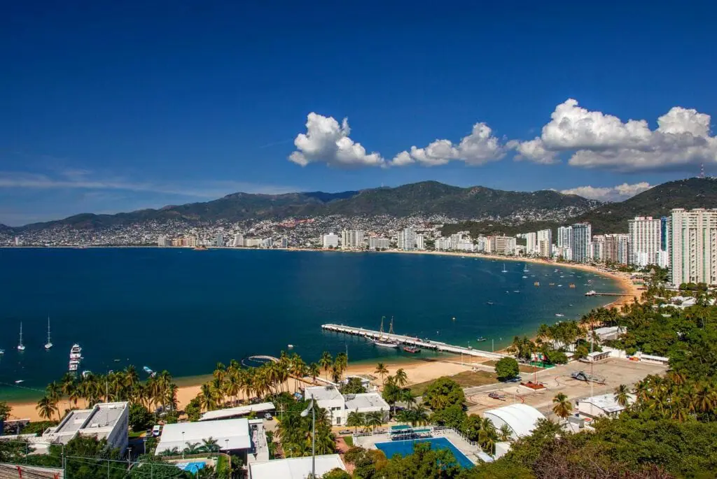 gay Acapulco Mexico travel guide